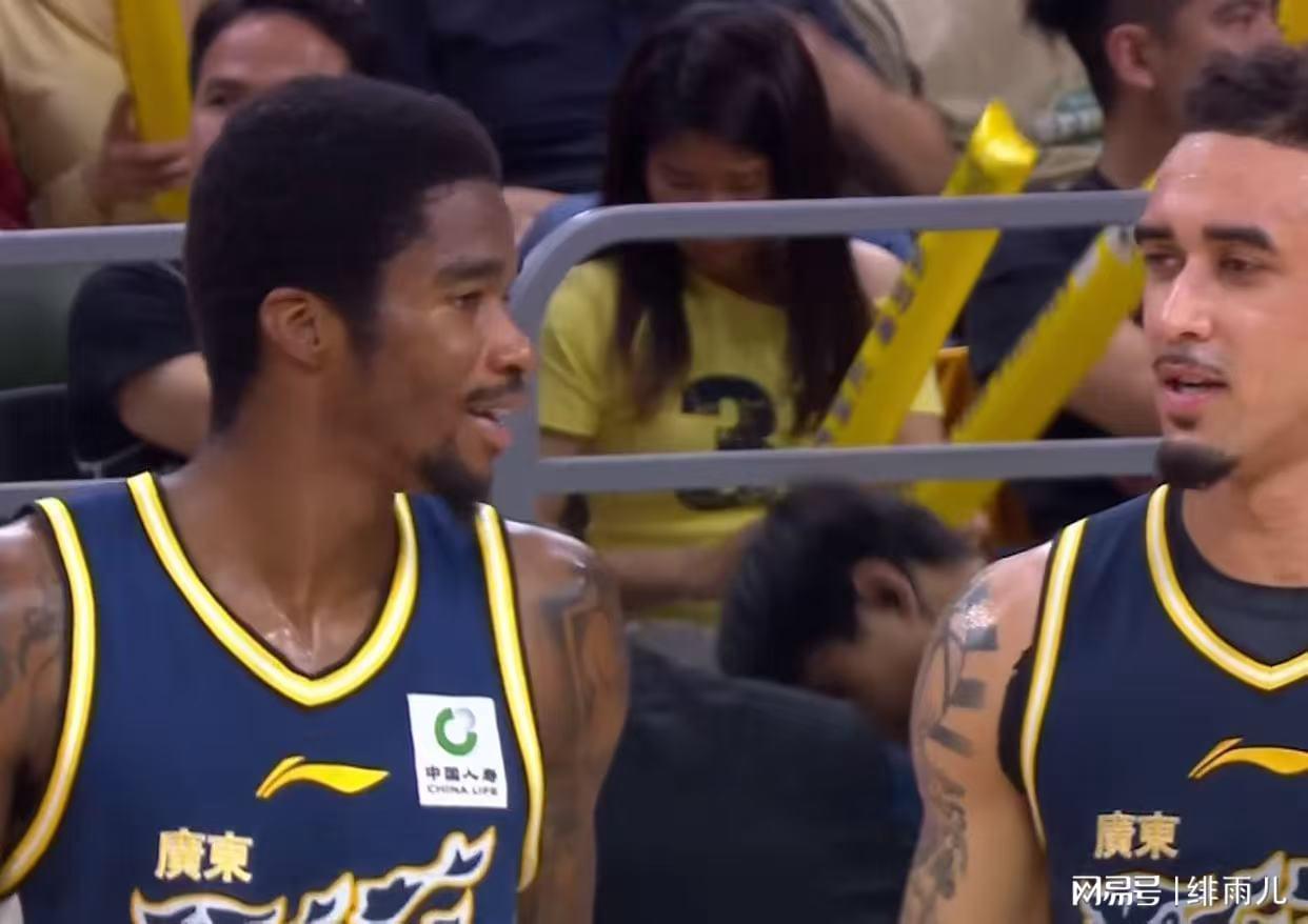  豪阵迷局：名帅离任后的广东队，正酝酿一场怎样的风暴？ 体育新闻