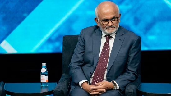  Adobe首席执行官宣布离职，企业软件面临AI时代严峻考验。 IT技术