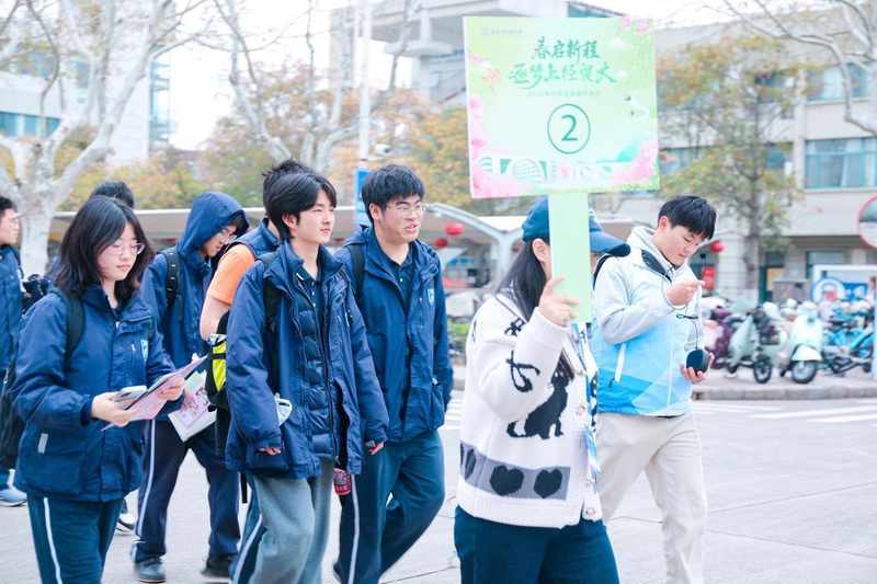  当樱花遇见青春：一场让无数人重新爱上校园的春日约会 文化旅游