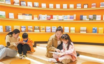 从「卖书」到「造场」：晓风书屋的实体书店数字化生存方法论 文化旅游